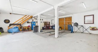 von_poll_real_estate_property_25085046_image_29