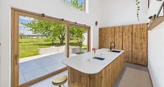 von_poll_real_estate_property_25085046_image_9