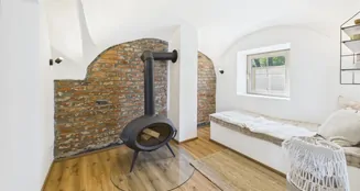 von_poll_real_estate_property_25085046_image_7