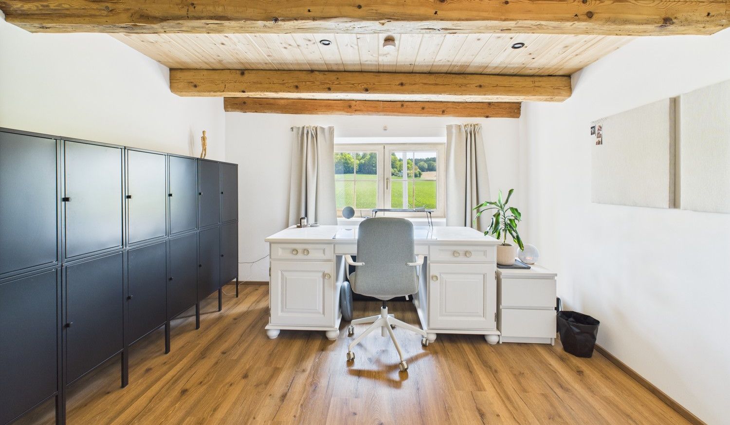 Kind/Büro