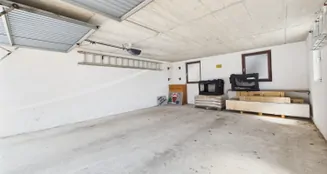 von_poll_real_estate_property_25085046_image_27