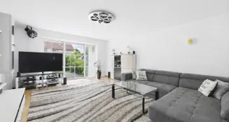 von_poll_real_estate_property_25085056_image_2