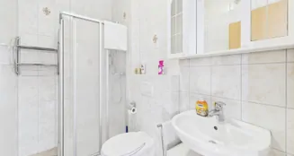 von_poll_real_estate_property_25085056_image_13