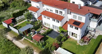 von_poll_real_estate_property_25085056_image_0