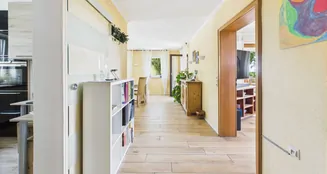 von_poll_real_estate_property_25085072_image_4