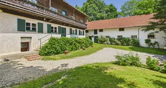 von_poll_real_estate_property_25085061_image_0