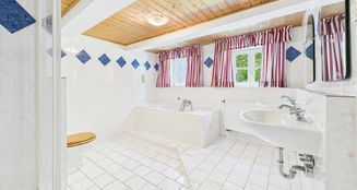von_poll_real_estate_property_25085061_image_8