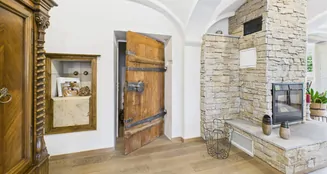 von_poll_real_estate_property_25085074_image_6