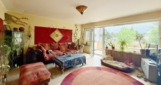 von_poll_real_estate_property_25085065_image_0