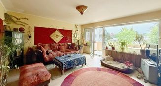 von_poll_real_estate_property_25085065_image_0