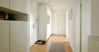 von_poll_real_estate_property_25085064_image_2