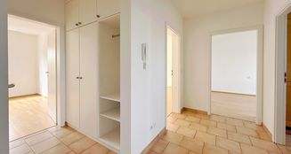 von_poll_real_estate_property_25085067_image_4