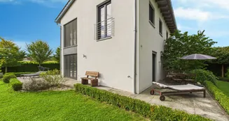 von_poll_real_estate_property_25085096_image_25