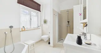 von_poll_real_estate_property_25085096_image_18