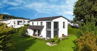 von_poll_real_estate_property_25085096_image_1