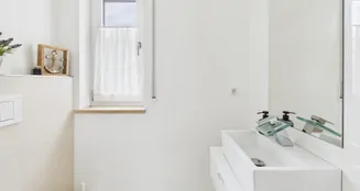 von_poll_real_estate_property_25085096_image_10