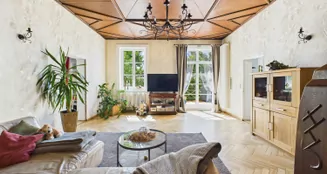 von_poll_real_estate_property_25085082_image_6