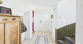 von_poll_real_estate_property_25085082_image_21