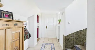 von_poll_real_estate_property_25085082_image_21