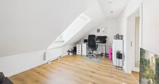 von_poll_real_estate_property_25085098_image_12