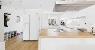 von_poll_real_estate_property_25085098_image_3