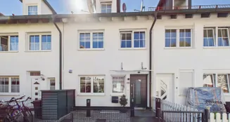 von_poll_real_estate_property_25085098_image_0