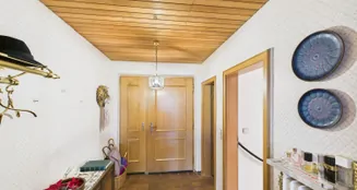 von_poll_real_estate_property_25085088_image_4