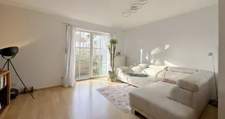 von_poll_real_estate_property_25085108_image_0