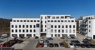 von_poll_real_estate_property_25085001-1_image_1