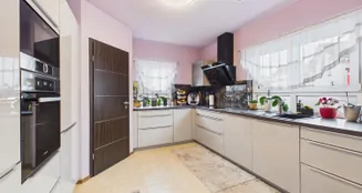 von_poll_real_estate_property_26085005_image_8