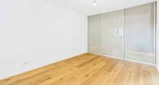 von_poll_real_estate_property_26085002_image_7