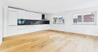 von_poll_real_estate_property_26085002_image_2