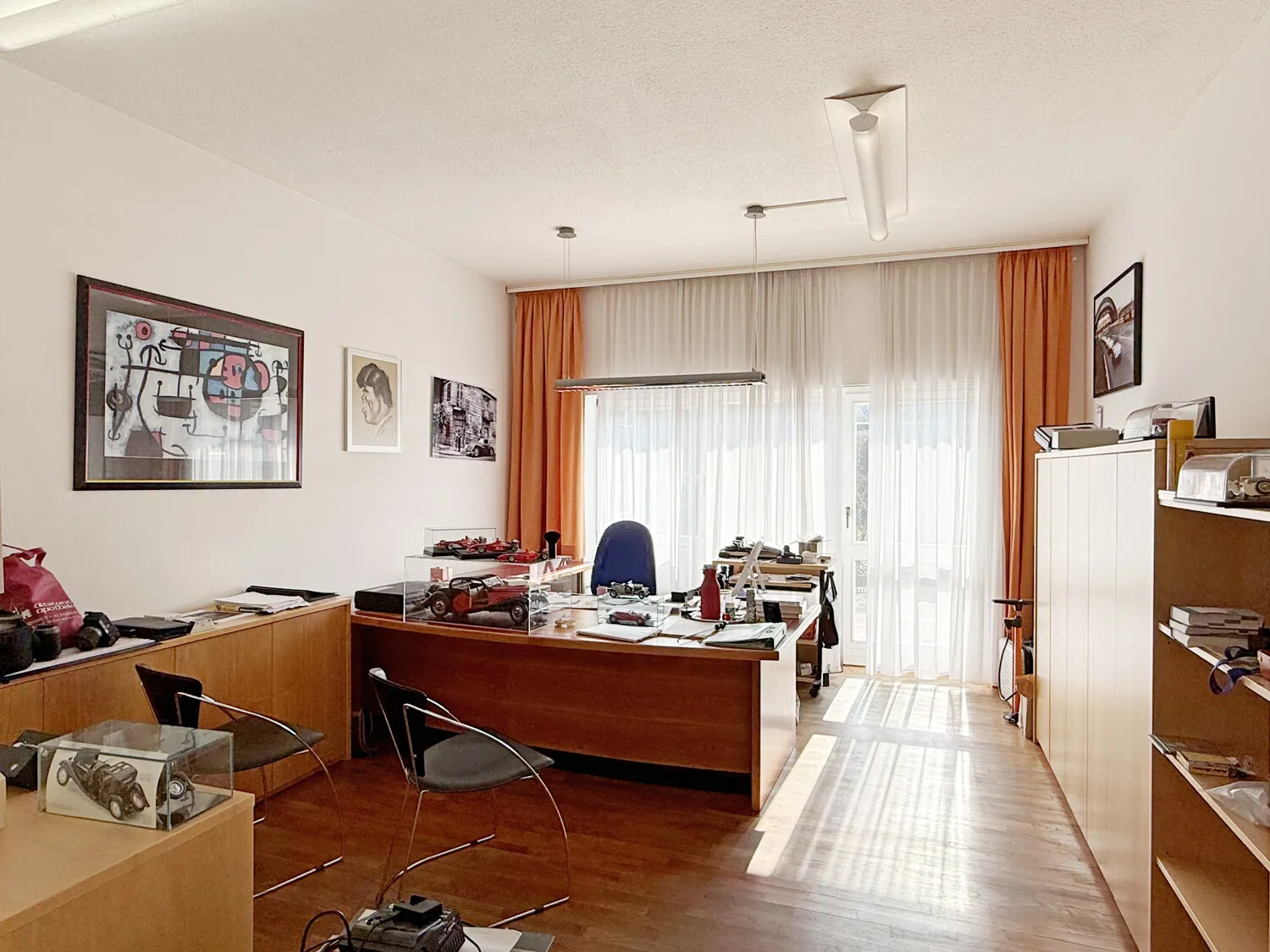 Büro 1