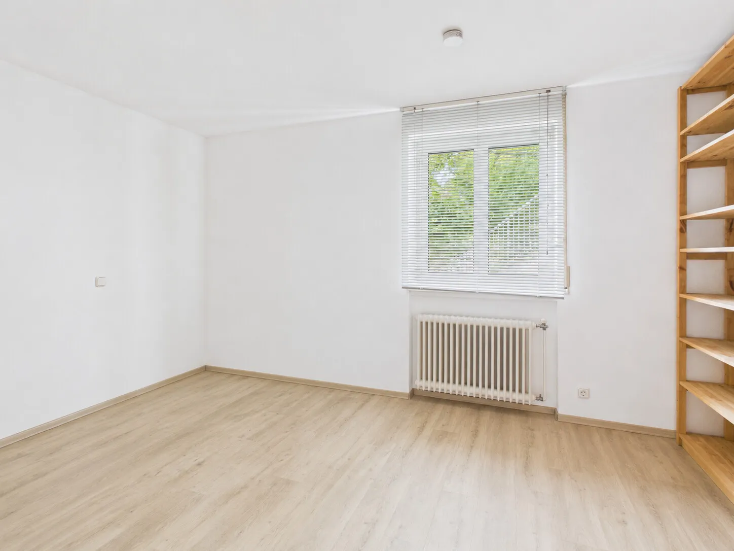 Zimmer als Kinder-/Gäste oder Bürozimmer