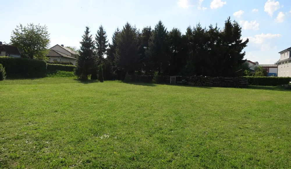 Baugrundstück - Bauträger geeignet