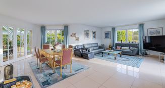 von_poll_real_estate_property_24214722_image_3
