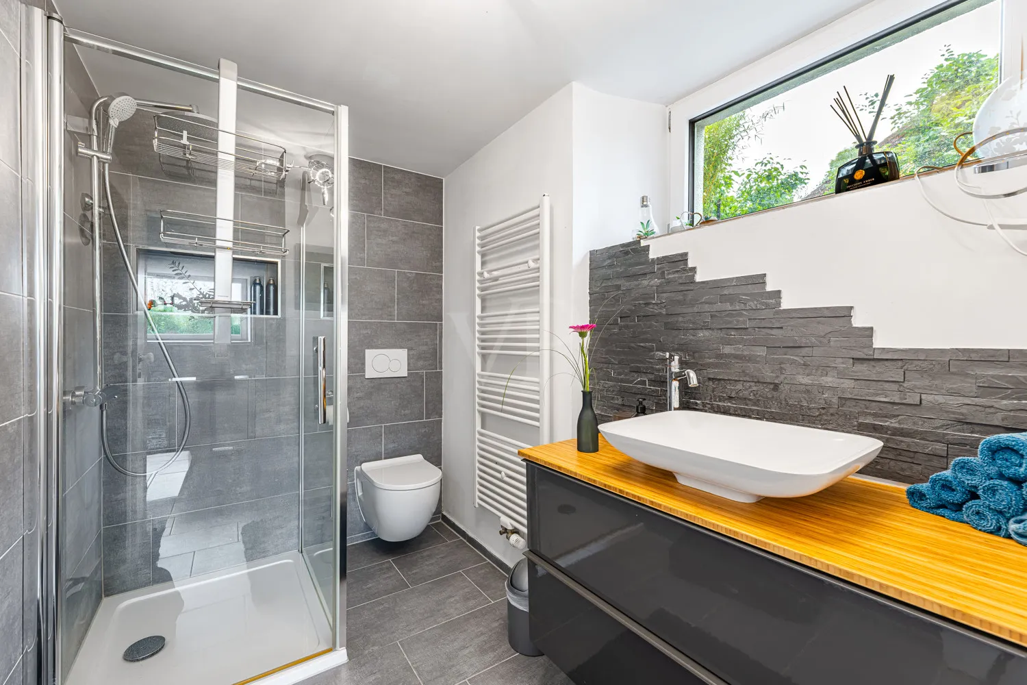 Badezimmer Einliegerwohnung