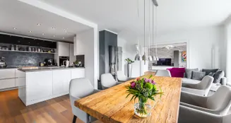 von_poll_real_estate_property_25214012_image_2