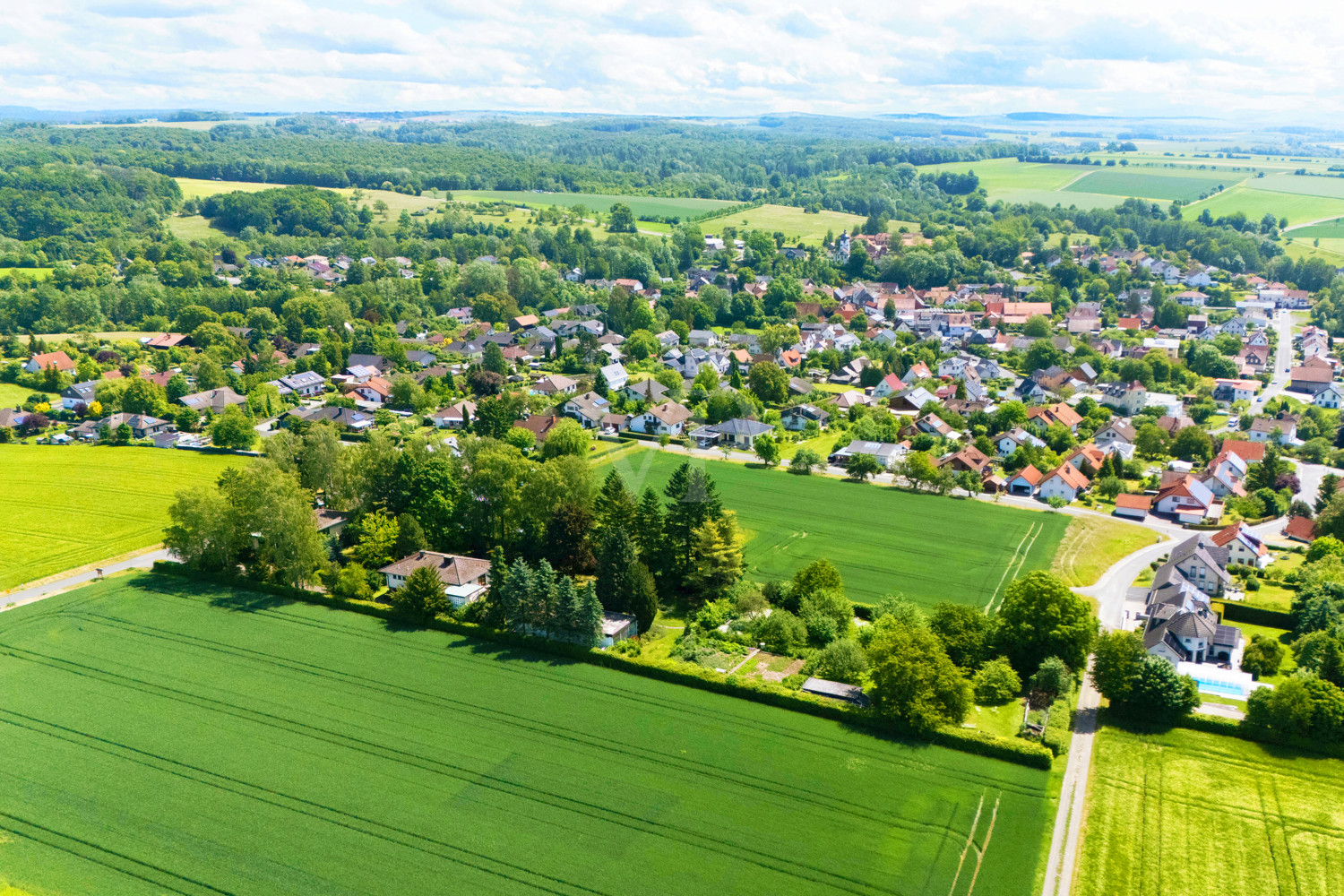 Luftansicht gesamtes Anwesen