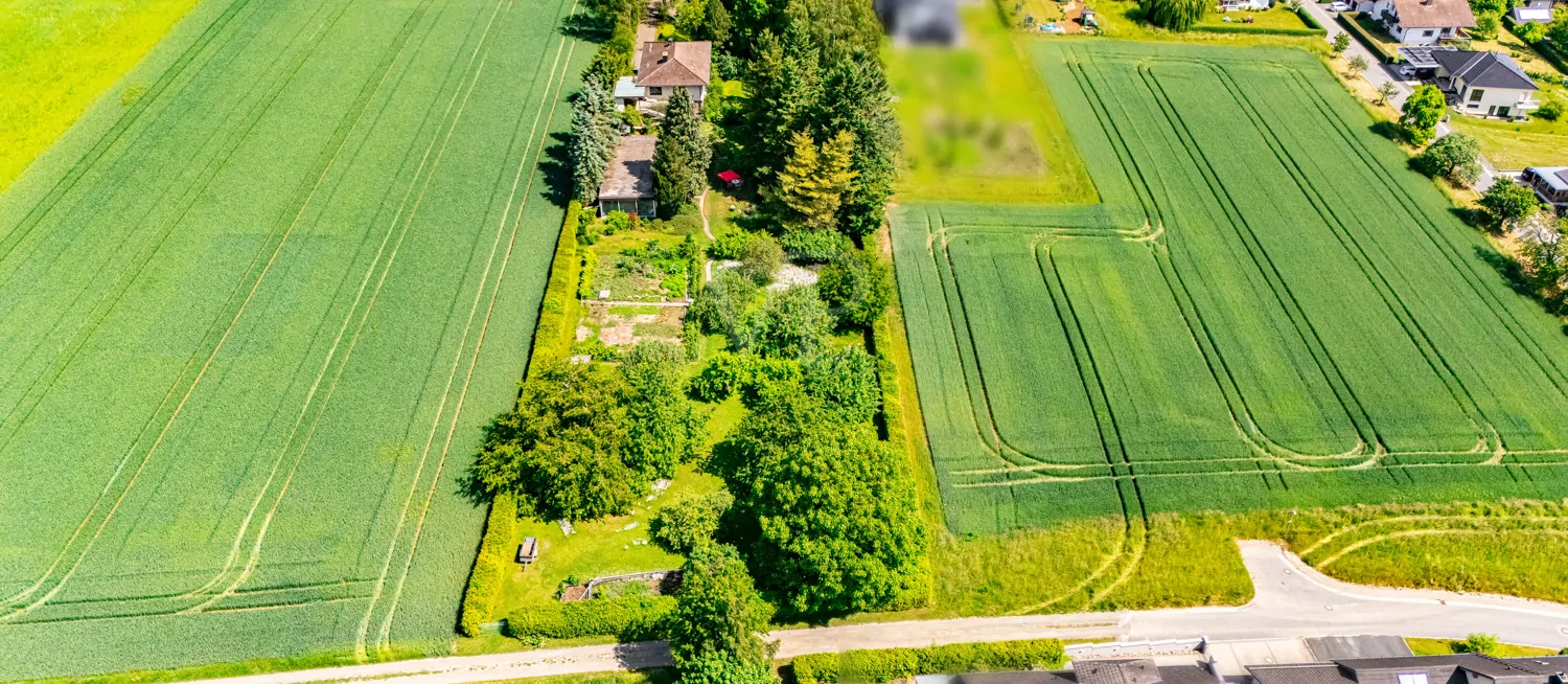 Luftansicht gesamtes Anwesen