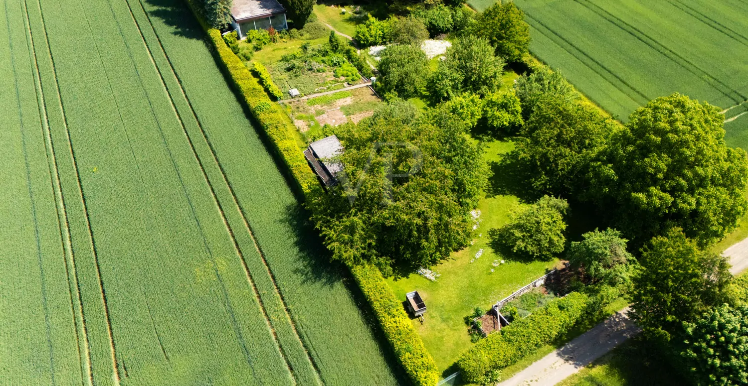 Luftansicht unbebautes Teilgrundstück