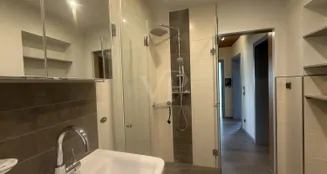 von_poll_real_estate_property_25214019_image_3