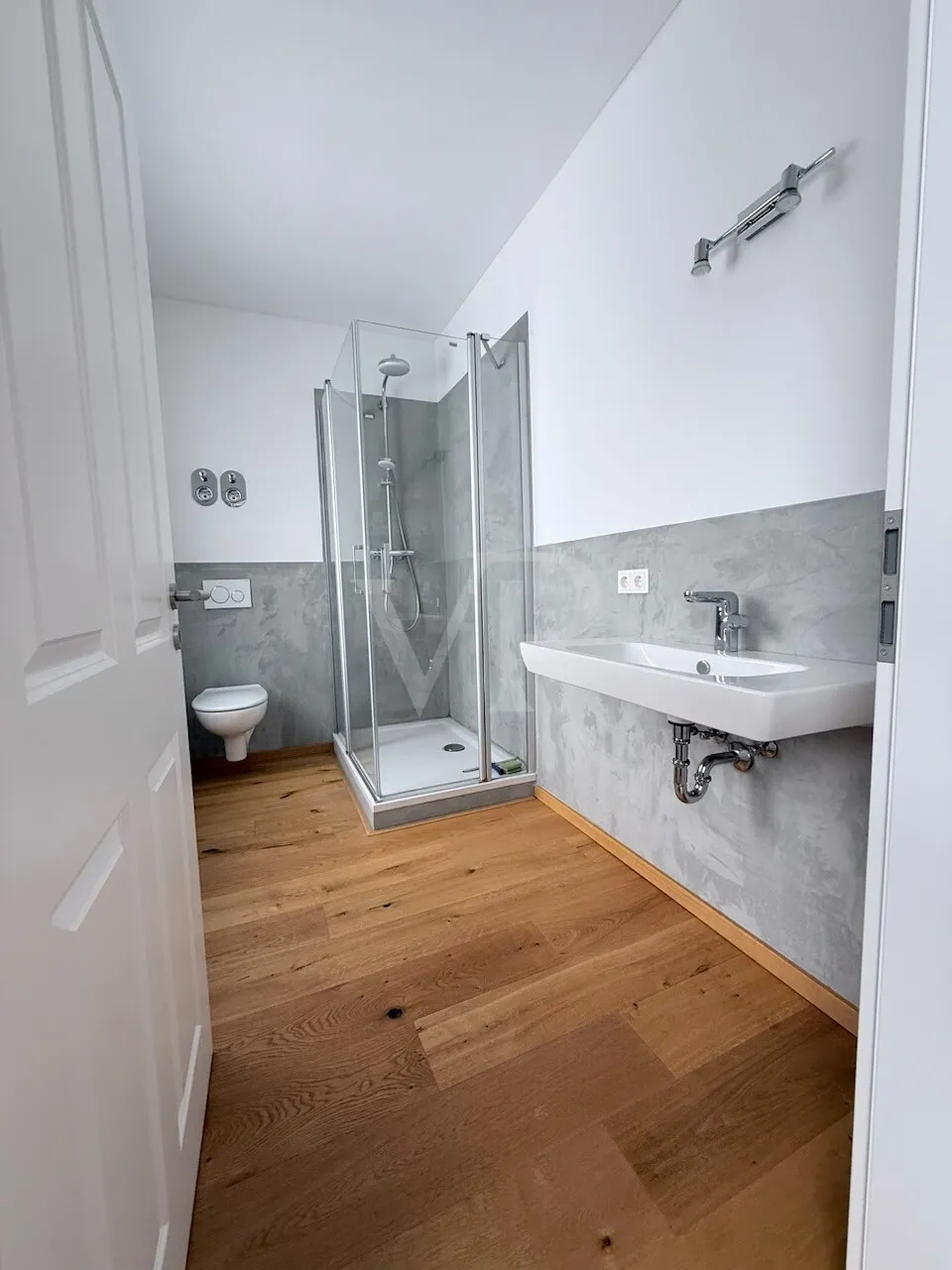 Neuwertige Maisonette mit XXL-Dachterrasse