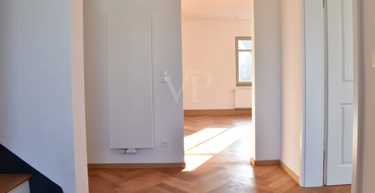 Neuwertige Maisonette mit XXL-Dachterrasse