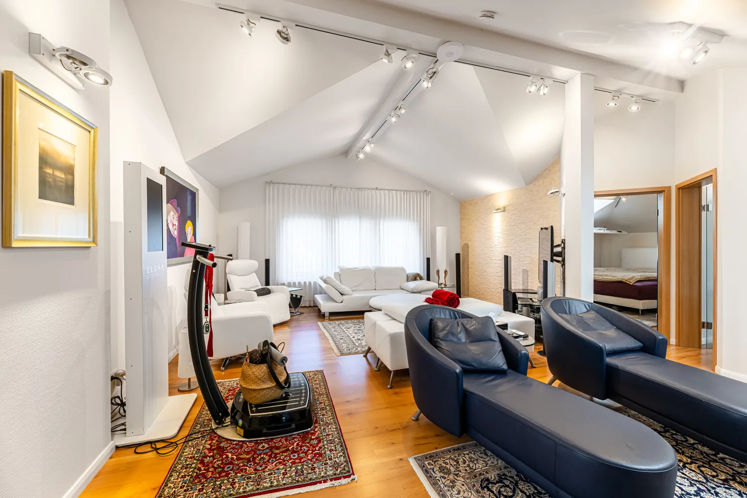 Wohnzimmer DG