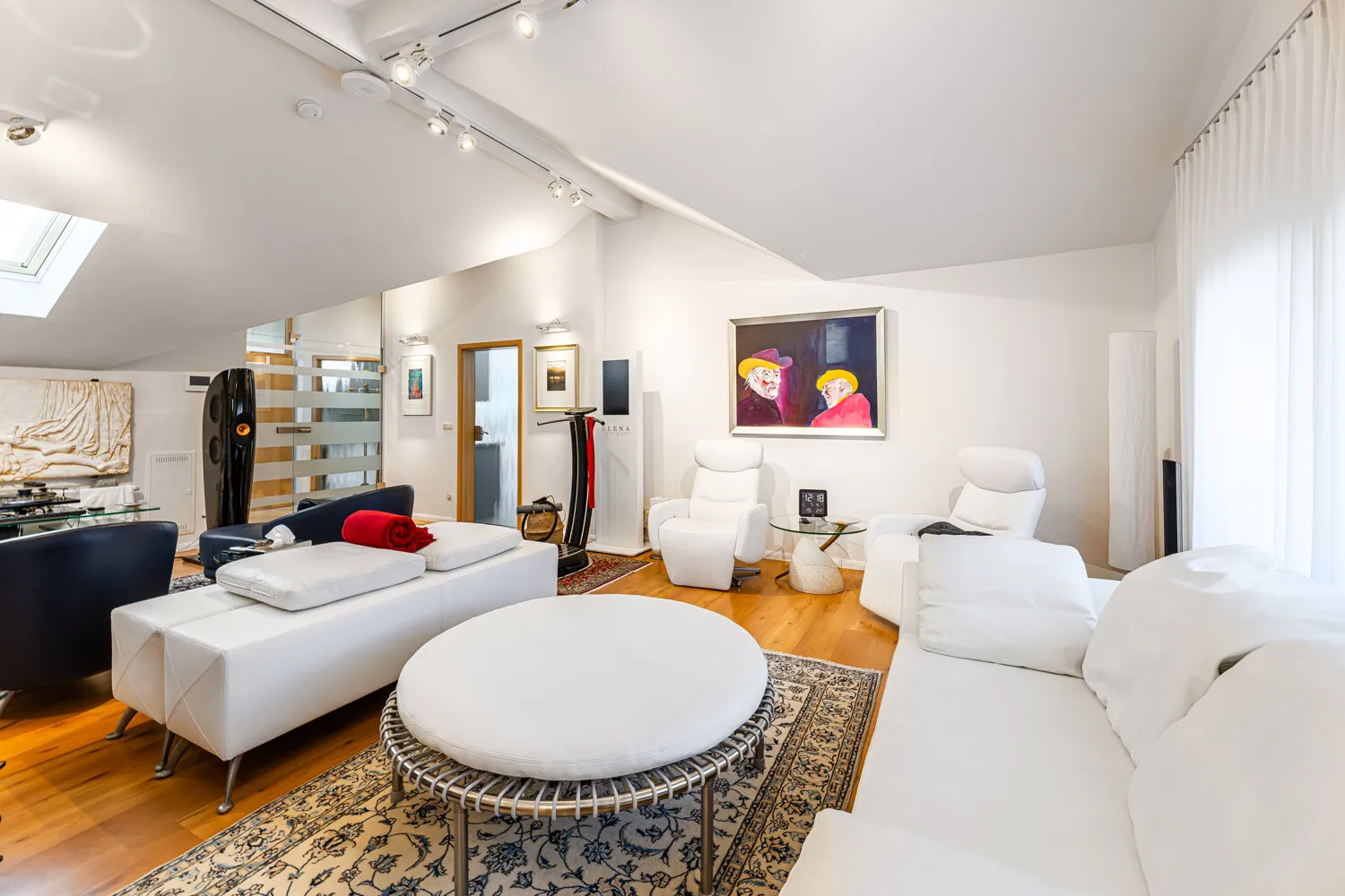 Wohnzimmer DG