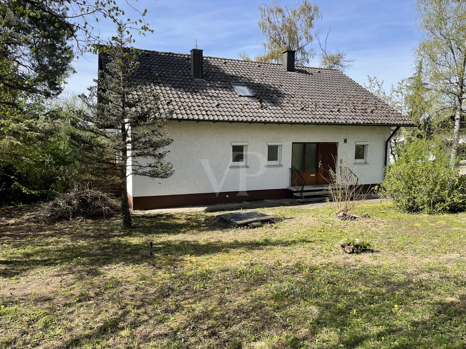 Großzügiges Einfamilienhaus mit Blick auf Tälesee und Schwäbische Alb