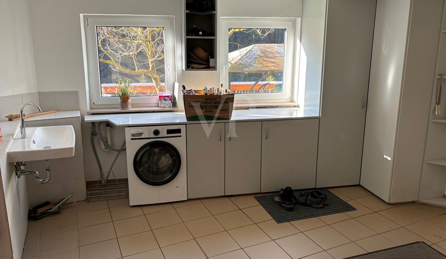 EG Waschküche + Schleuse