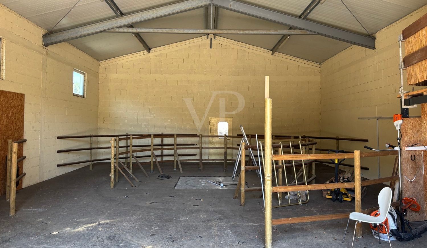 Halle 10m x 15m