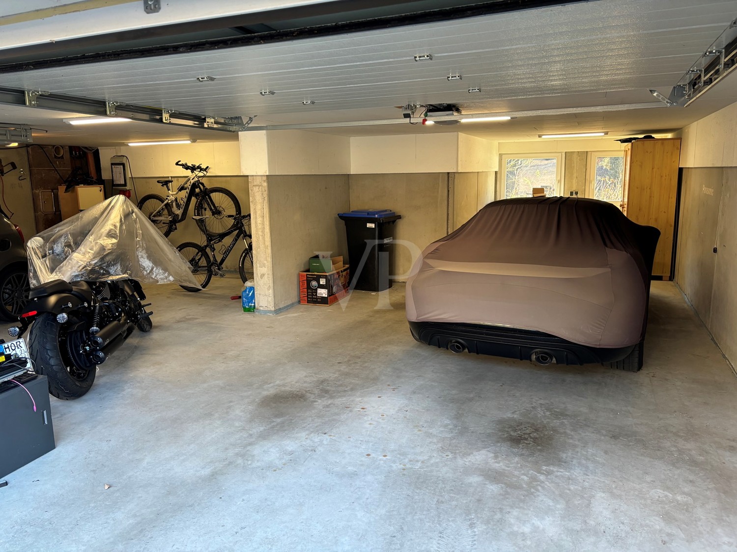 EG Garage